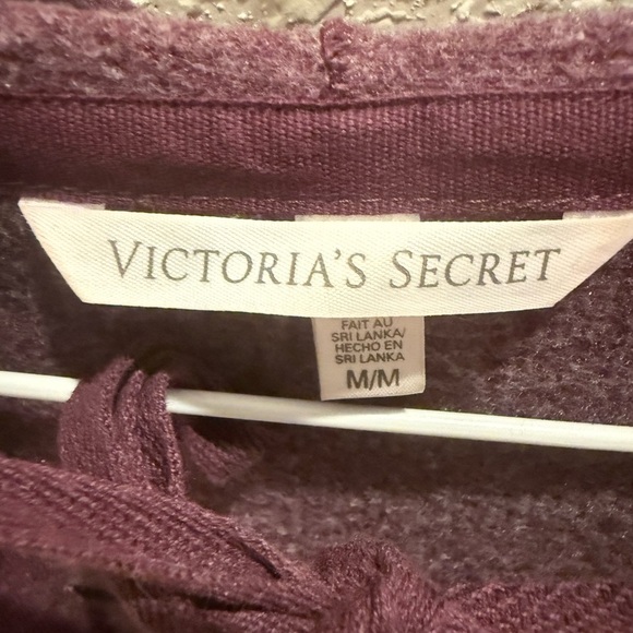Victoria's Secret Medium Burgundy Sequins Heart Always VS Hoodie Sweatshirt - Picture 3 of 3